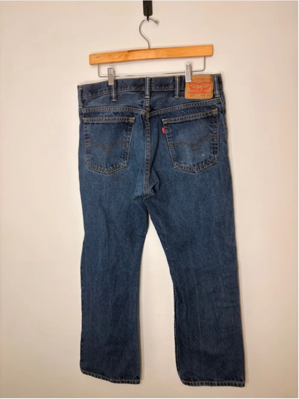 Levi’s 517 Bootcut Jeans Men 33x29 Medium Wash Red Tab Denim Classic USA Grunge